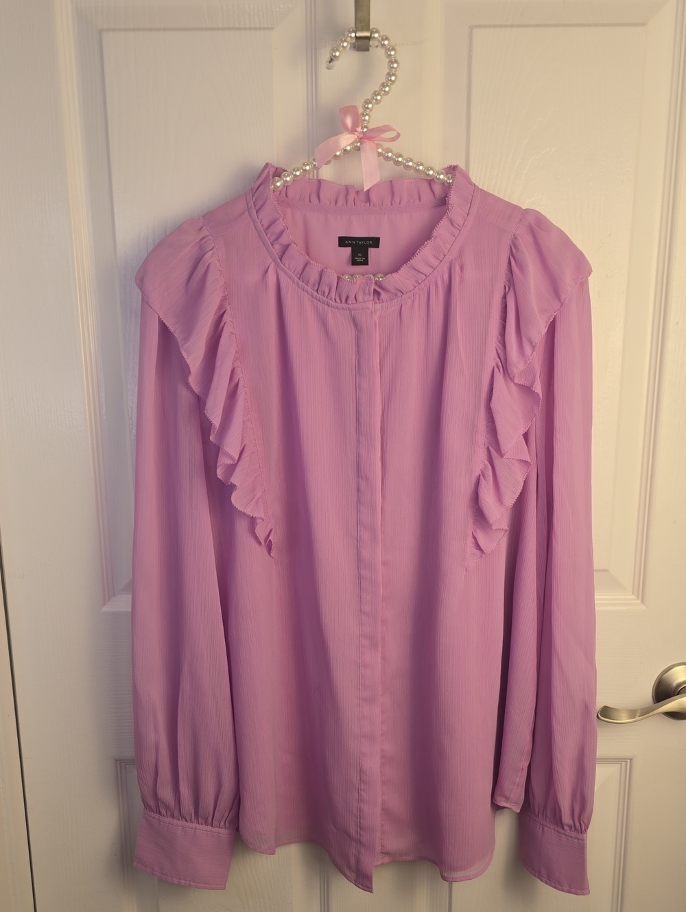 💖NWOT💖 Ann Taylor Lavender Ruffle-Trim Long Sleeve Blouse